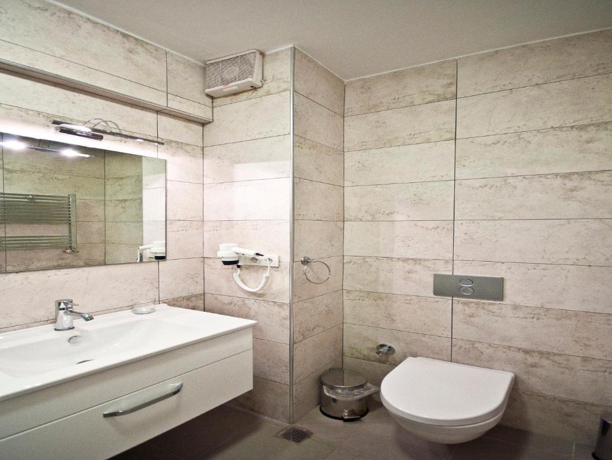 Cozy Suites Istanbul Exterior photo